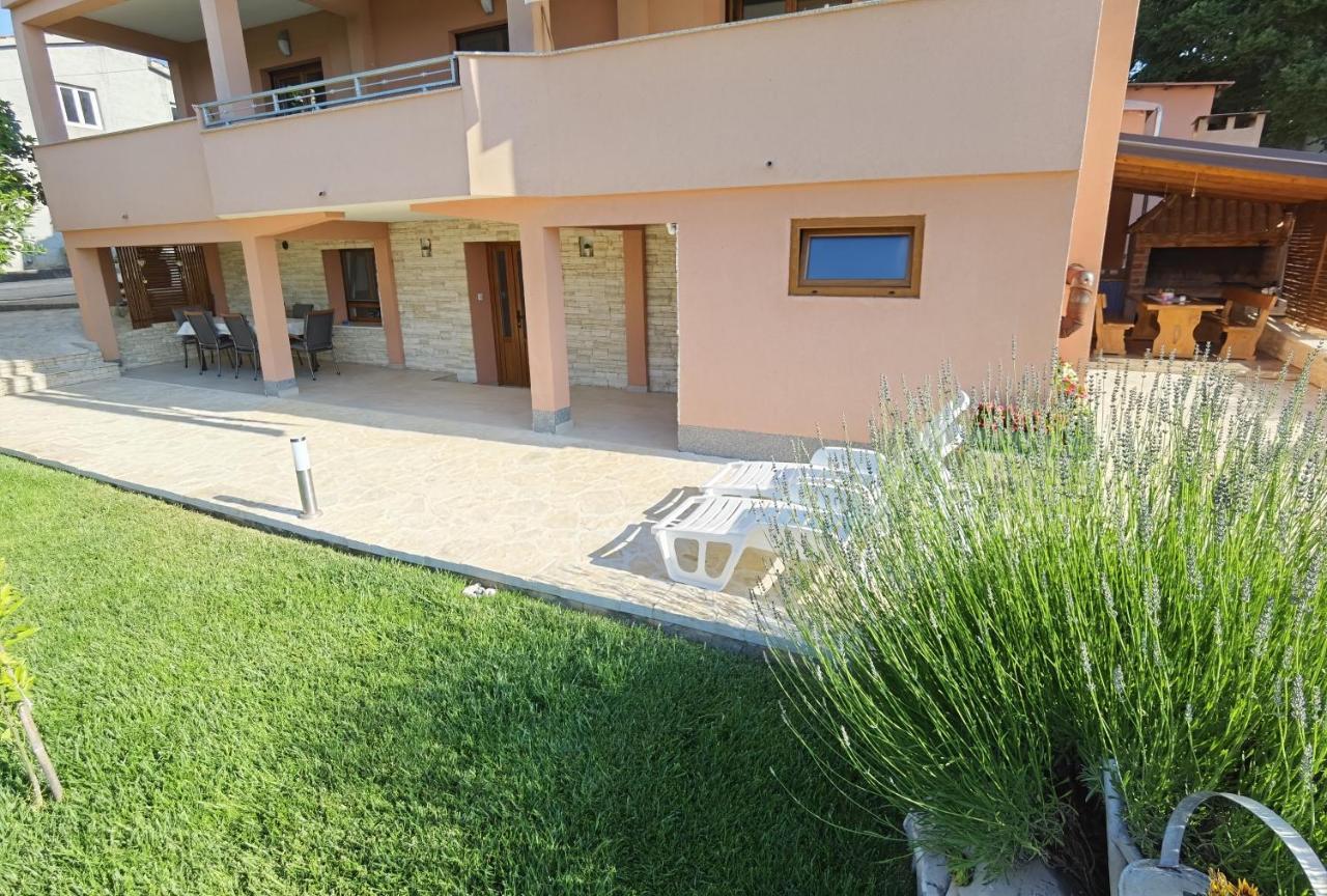Apartman Bura Apartment Поседарье Екстериор снимка
