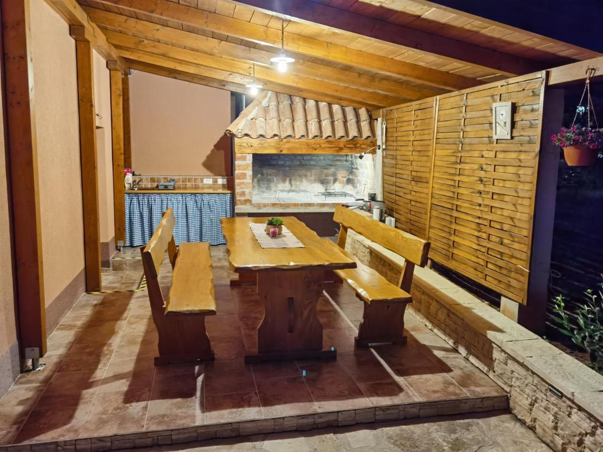 Apartman Bura Apartment Поседарье Екстериор снимка