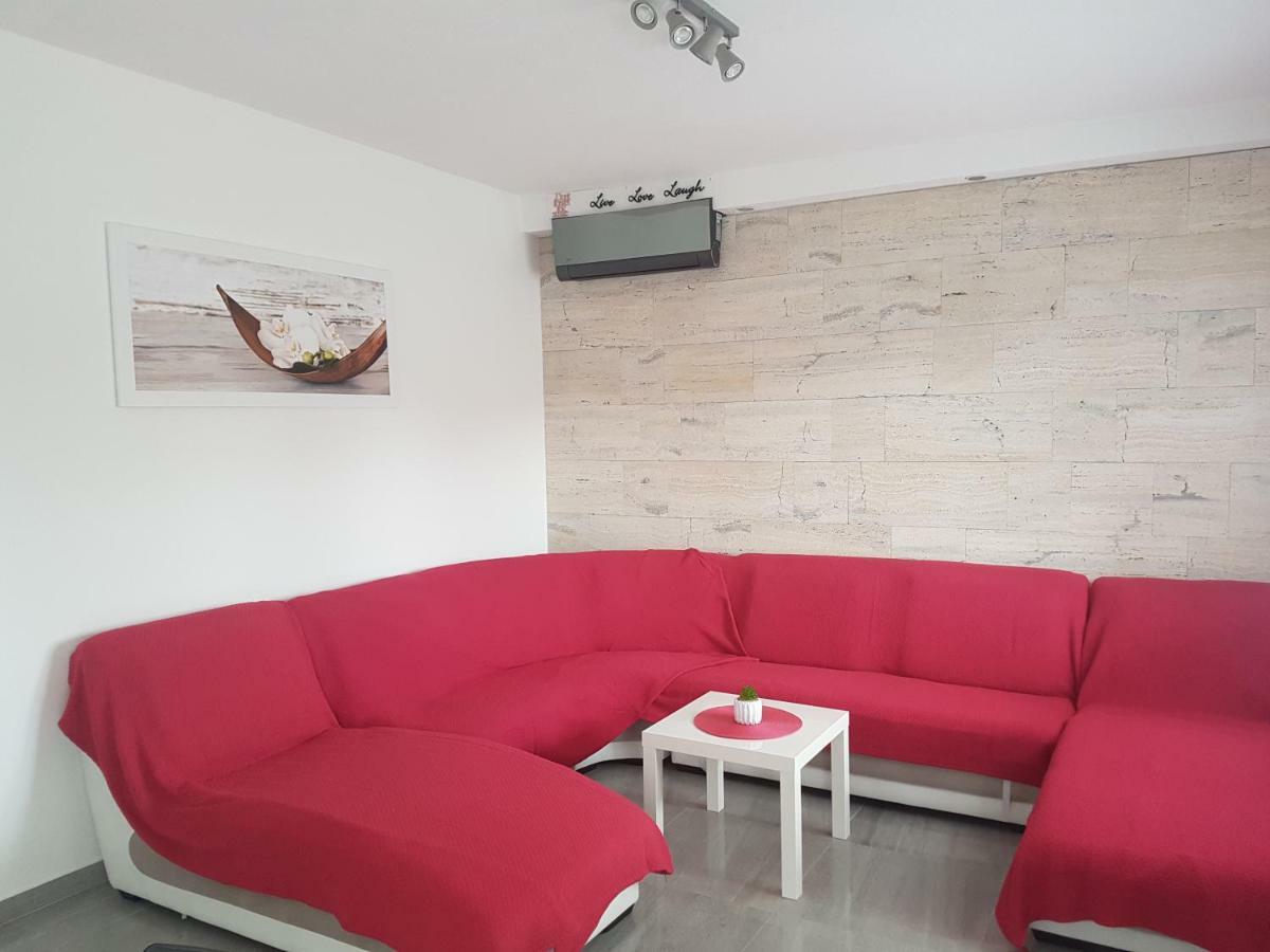 Apartman Bura Apartment Поседарье Екстериор снимка